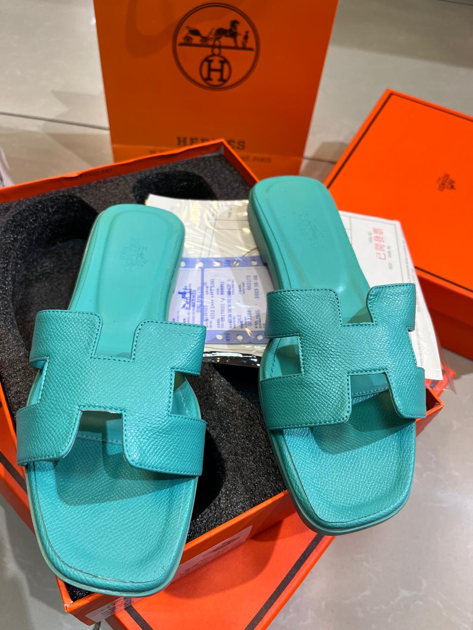 HERMES Luxury Comfort Slide Sandals – Premium Leather | 17 Color Options
