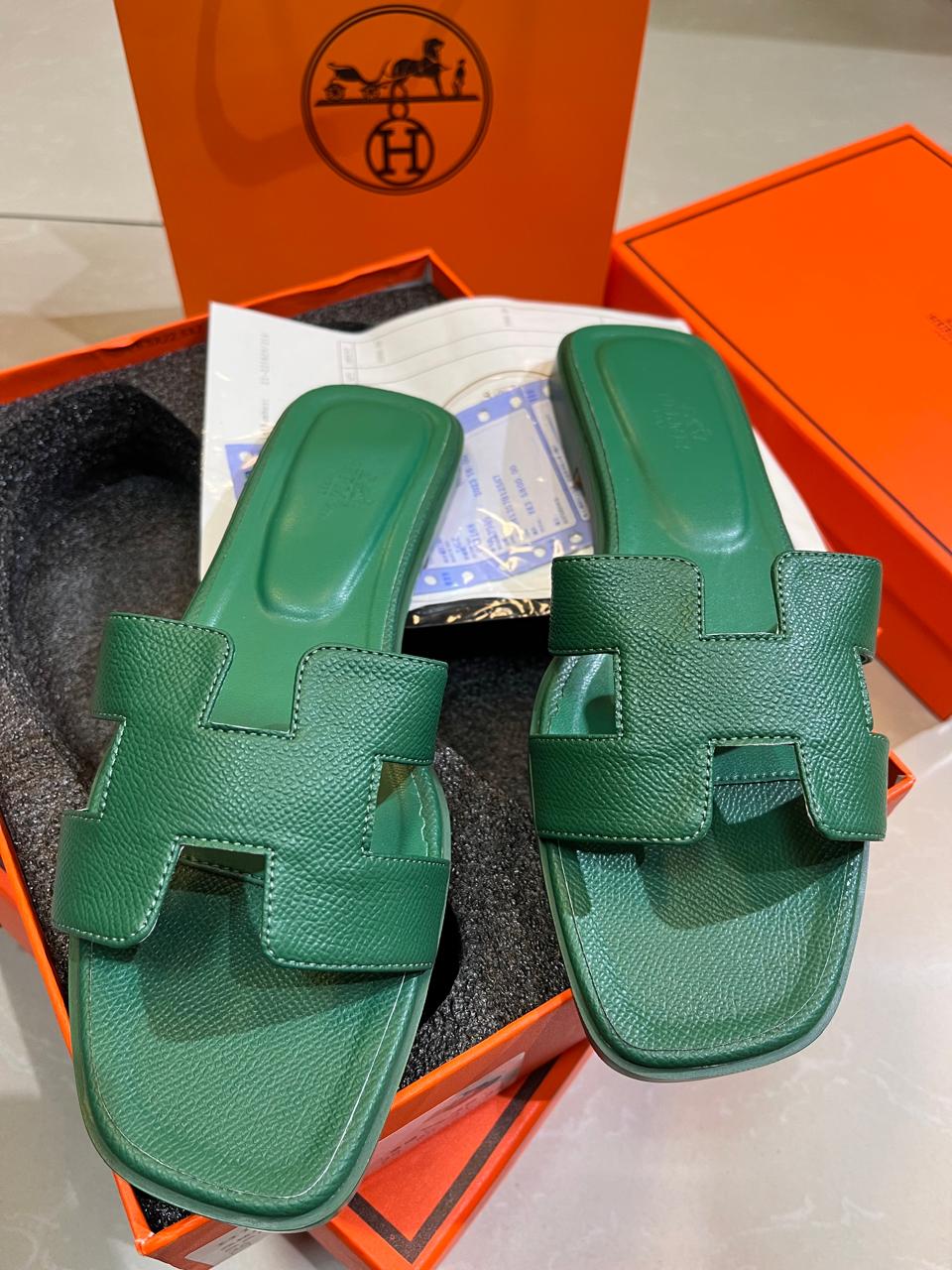 HERMES Luxury Comfort Slide Sandals – Premium Leather | 17 Color Options