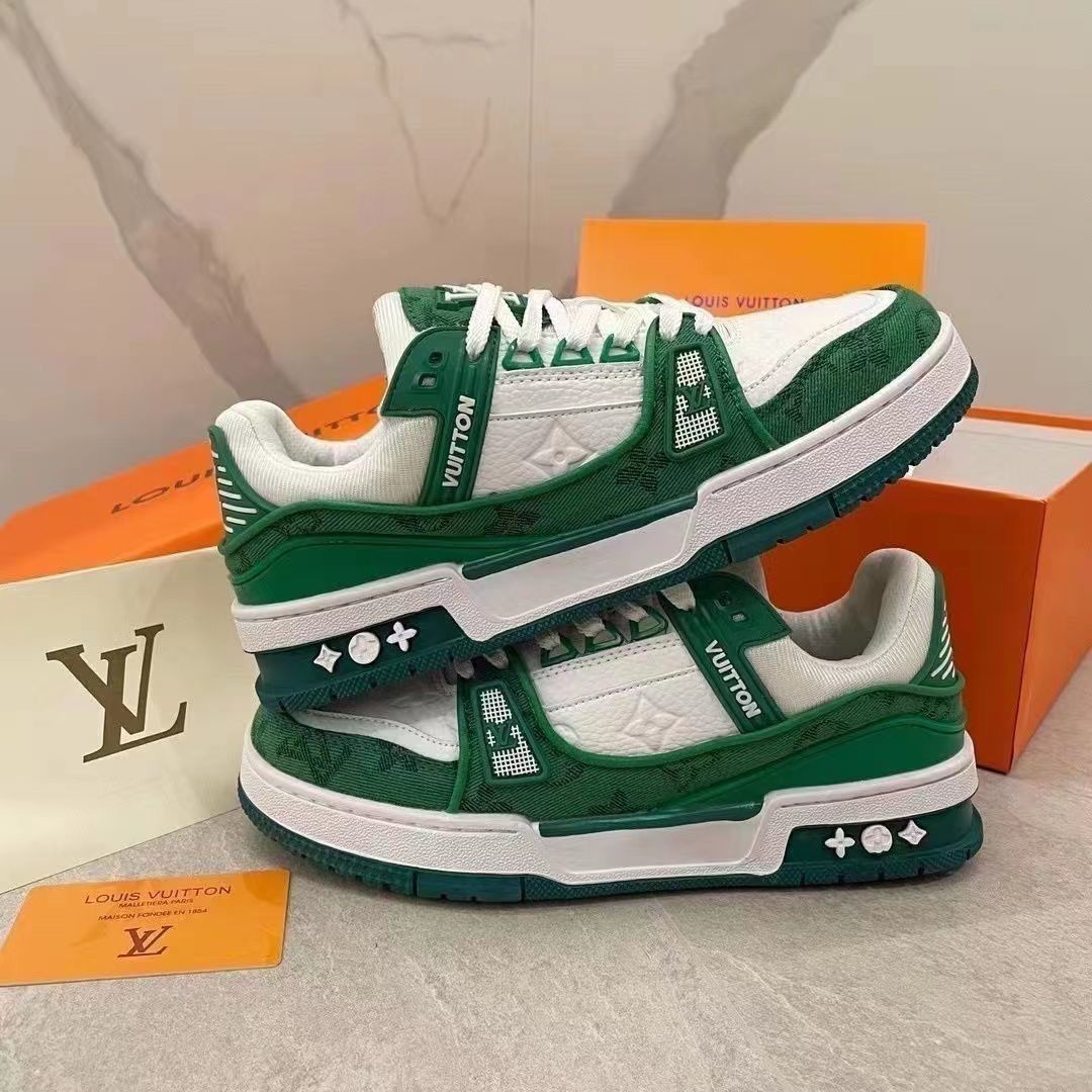 Louis Vuitton LV Trainer – Luxury Designer Sneakers (High copy)