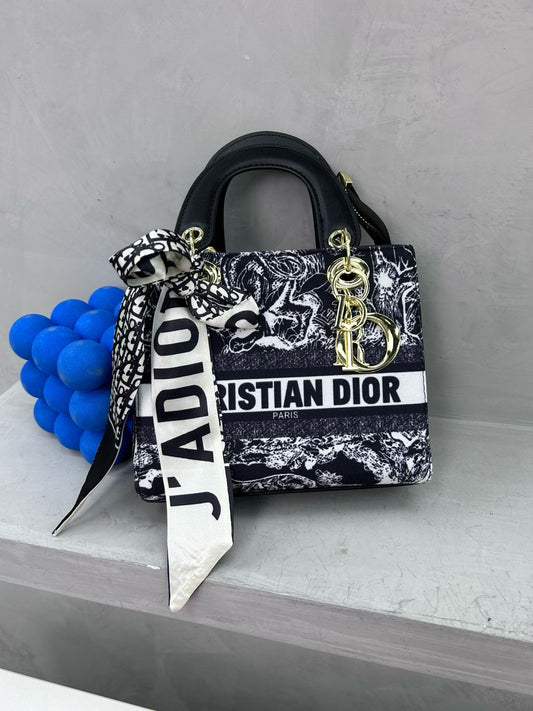 Christian Dior Mini Bag | Elegant & Iconic Style