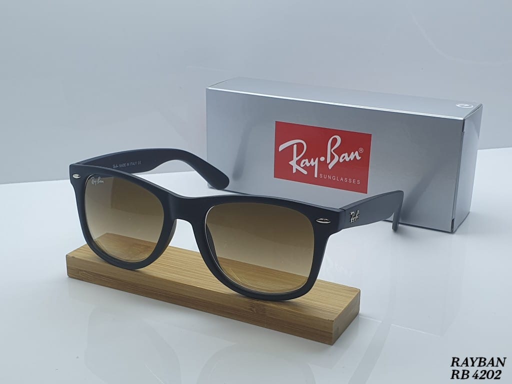 Ray-Ban Style Classic Sunglasses – UV Protection Premium Frame